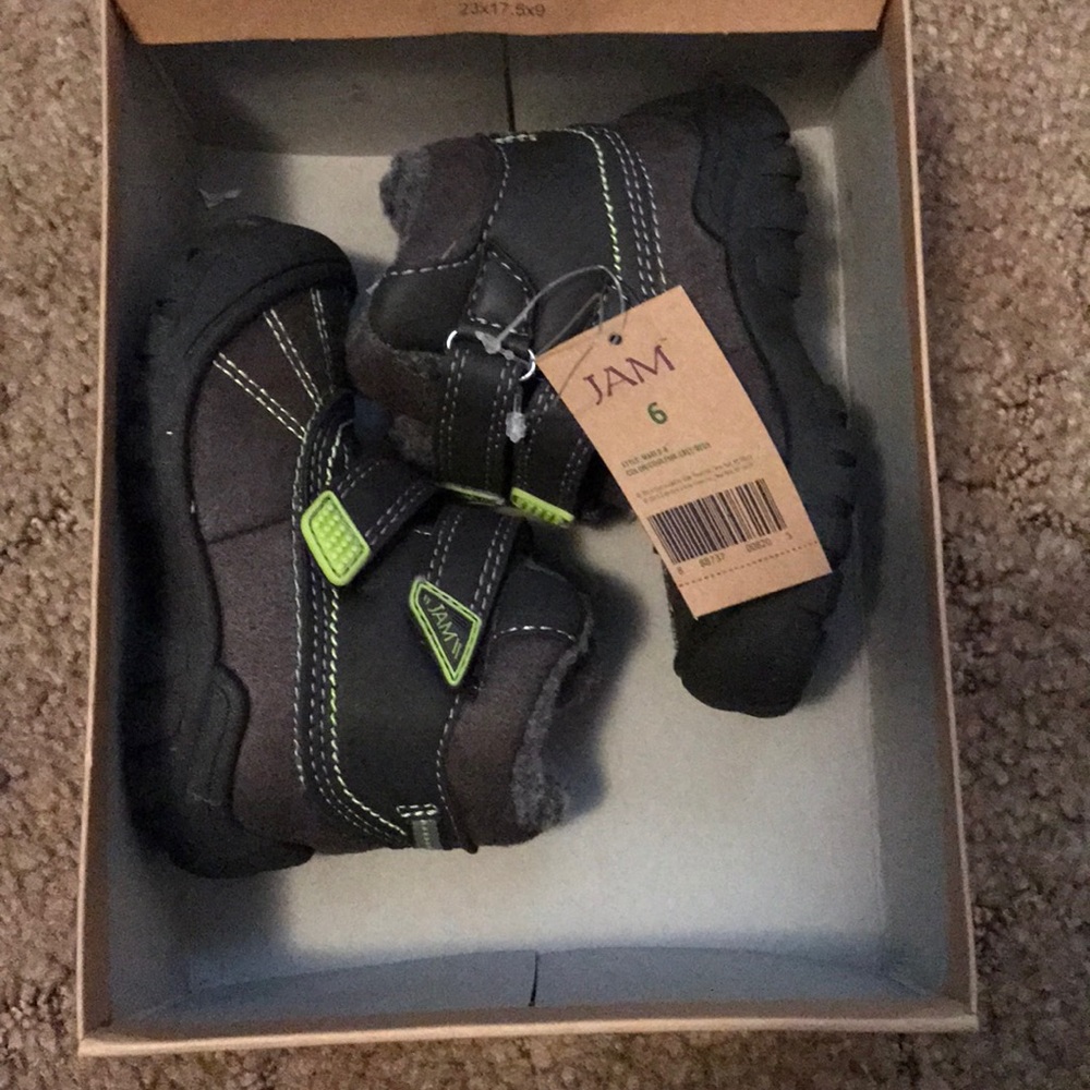 Toddler boots